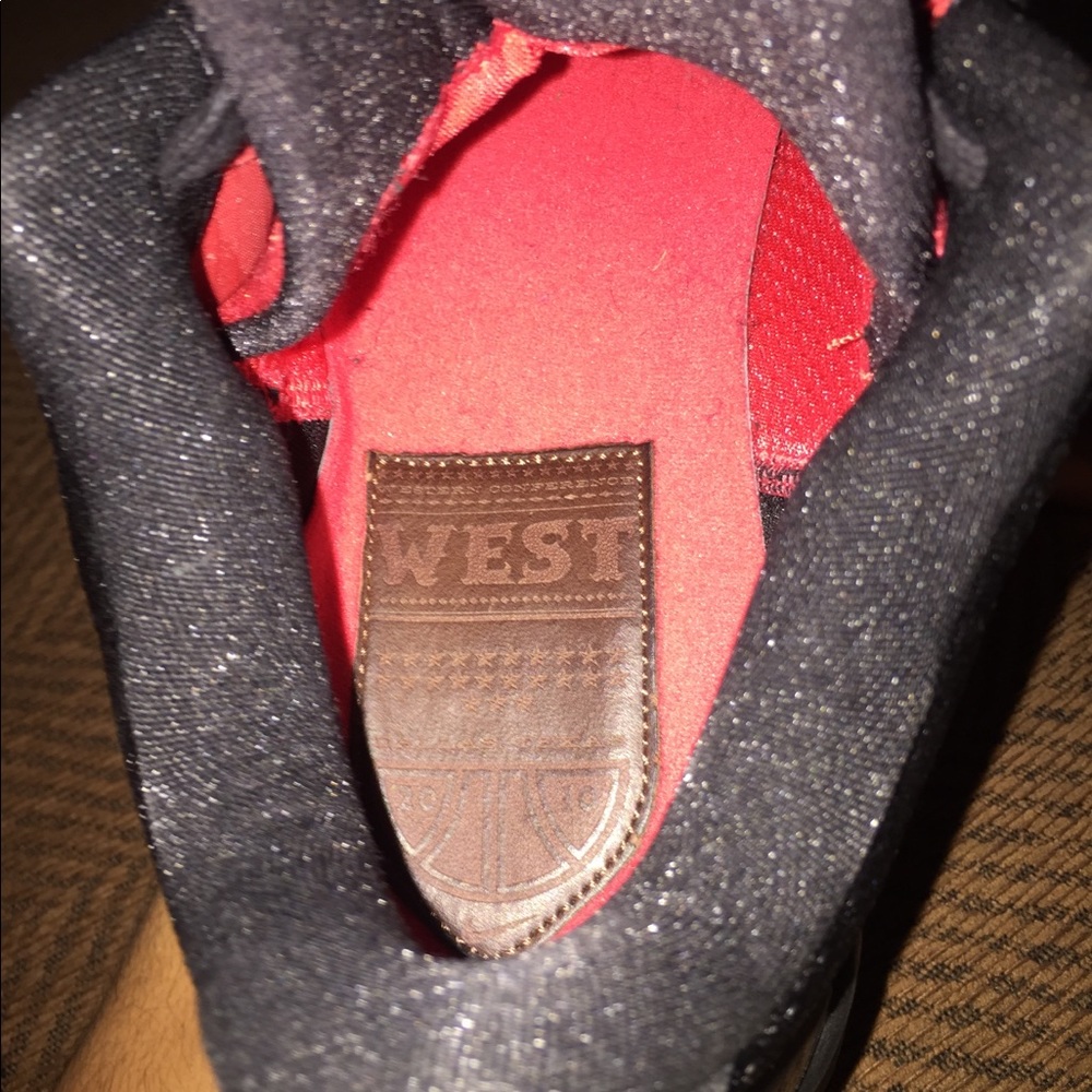 Kobe - Picture 4 of 7